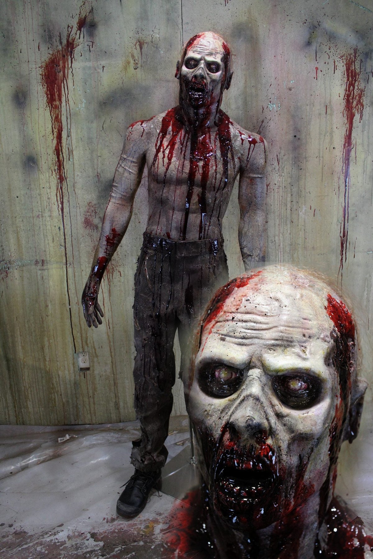 Grim Grave Walker - Life Sized Zombie Prop | Haunted House Prop NYC | Halloween Prop Store