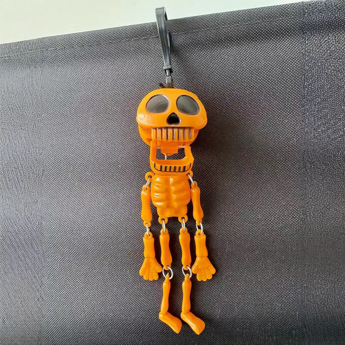 💀✨Pull-String Skeleton Keychain | Viral Funny Skull Keychain