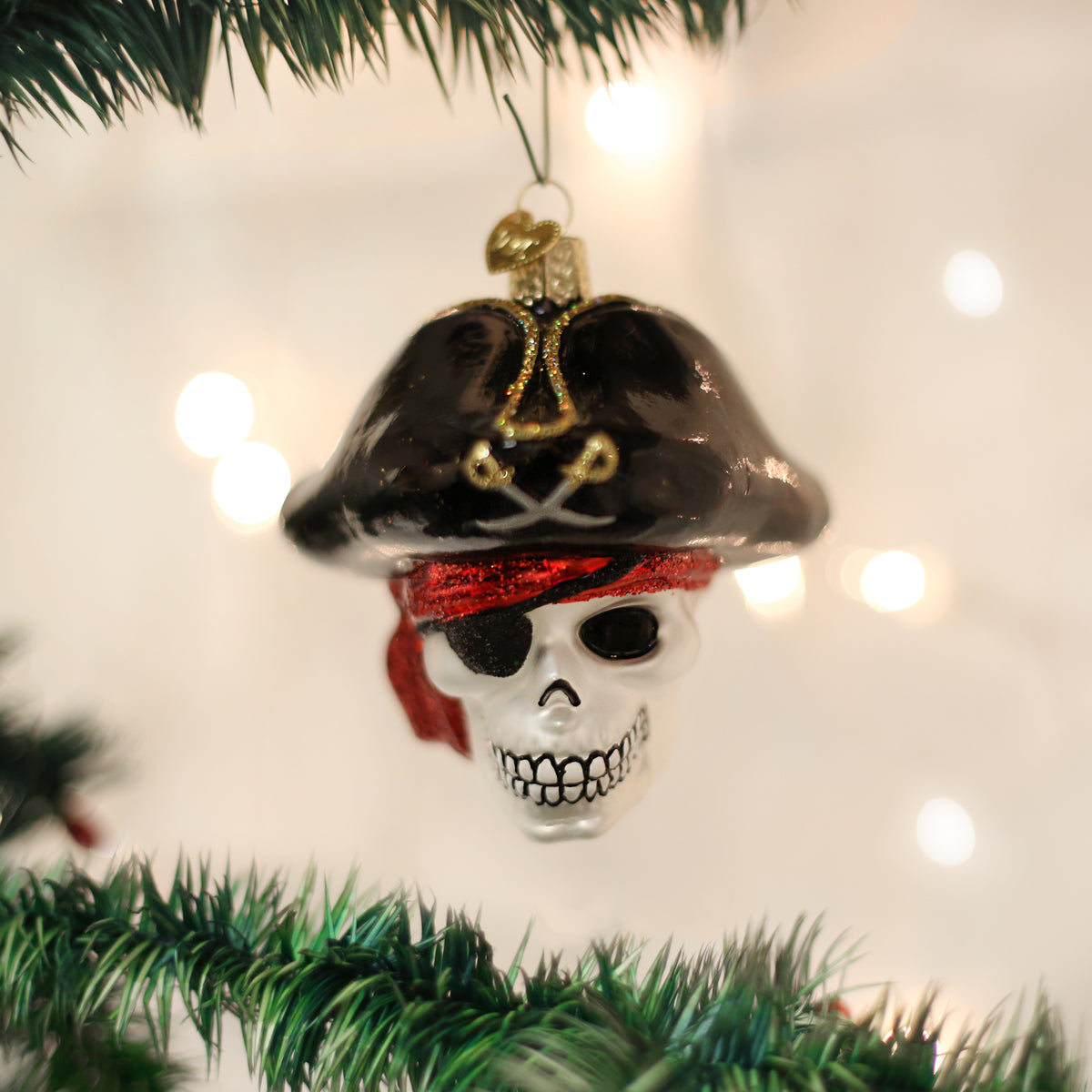 Old World Christmas Jolly Roger Pirate Skull Halloween Collectible Halloween Ornament